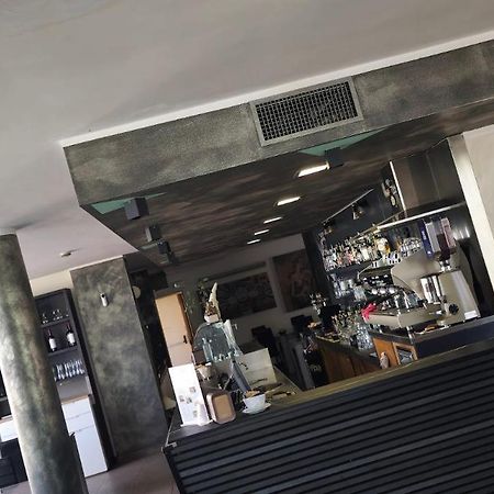 Hotel Verdina Volpiano Bagian luar foto